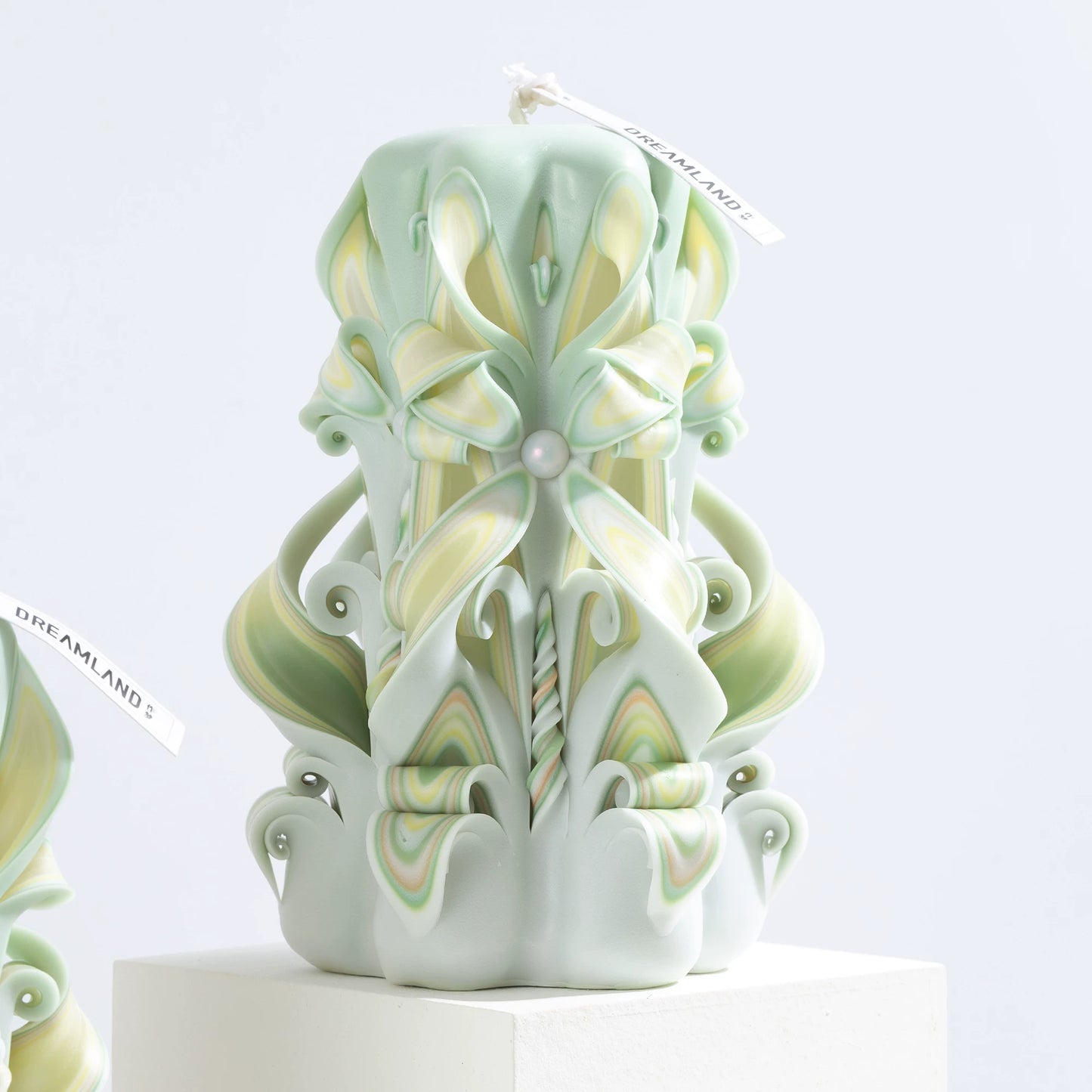 Liuli Crystal Carved Flower Candle | Handcrafted Scented Candle Gift